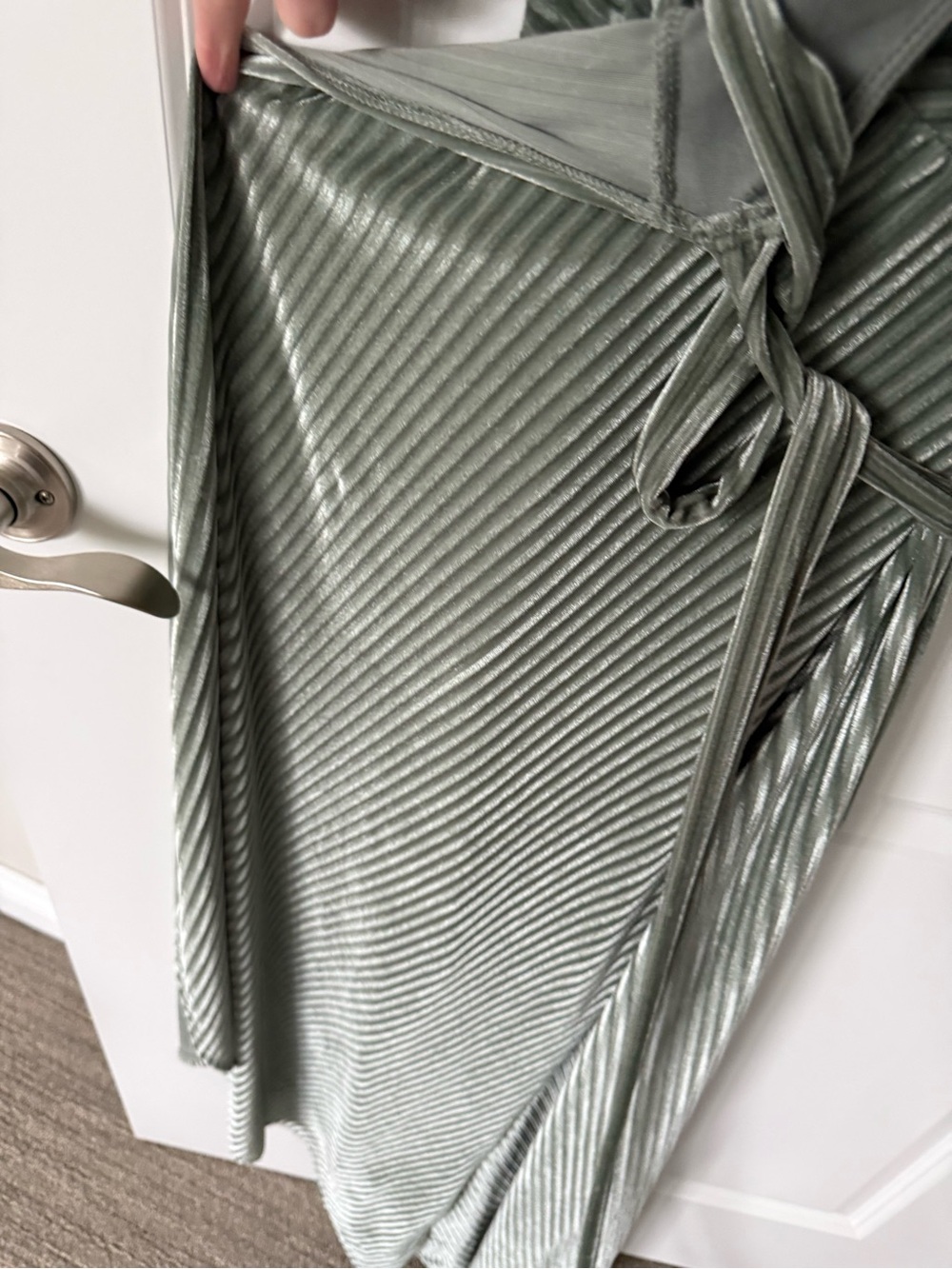 Baltic Born Sage Green Wrap Dress Size Large - Picture 7 of 9